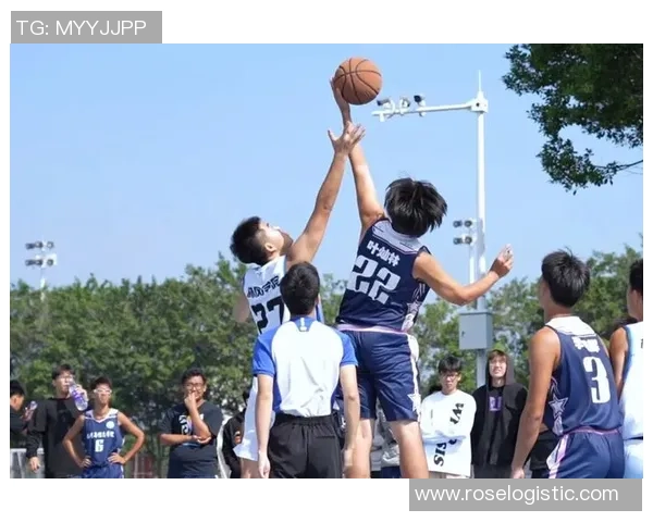 南京篮球队与重庆篮球队赛后复盘团队协作的精彩瞬间与战术分析